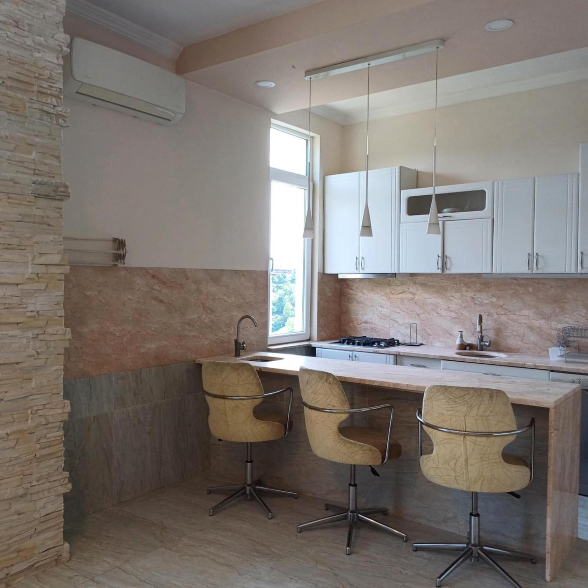 Bis-A Guesthouse Makhinjauri Exteriér fotografie