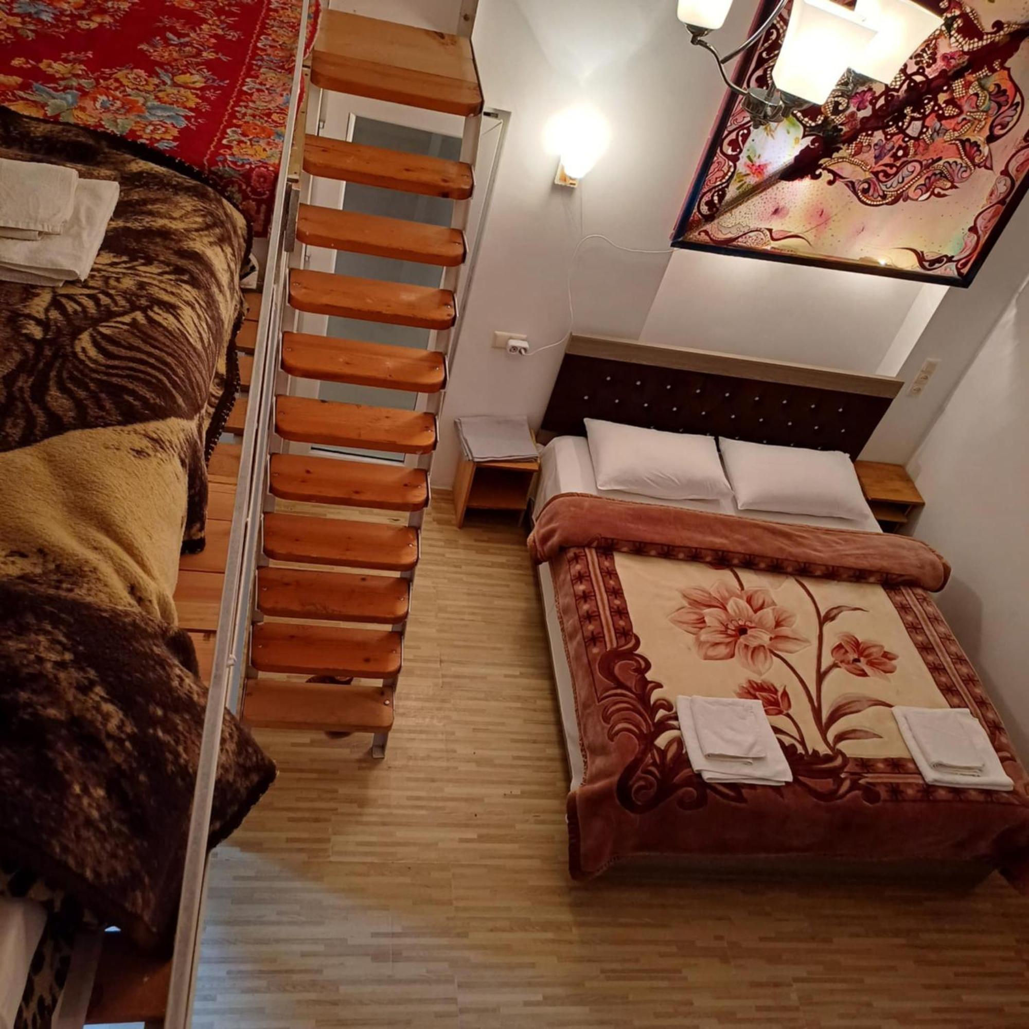 Bis-A Guesthouse Makhinjauri Exteriér fotografie