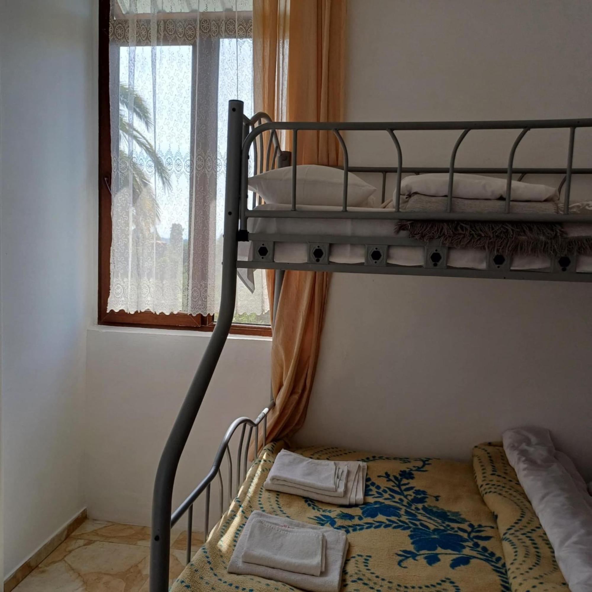 Bis-A Guesthouse Makhinjauri Exteriér fotografie